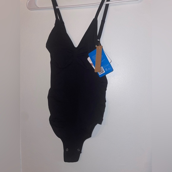 SHAPELLX Seamless Bodysuit for Women Tummy Control NWT XS/S - Picture 6 of 9
